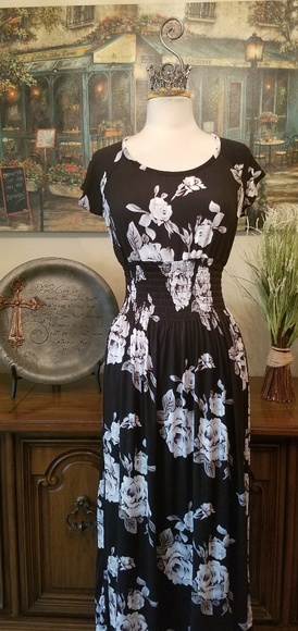 Buttery soft dress - Picture 2 of 2